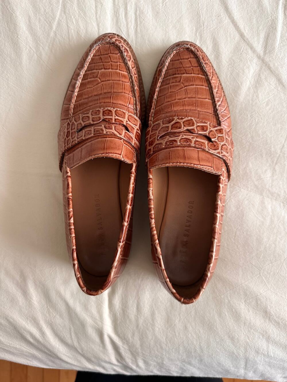 Freda Salvador Croc Embossed Leather Penny Loafer Tan Size 10